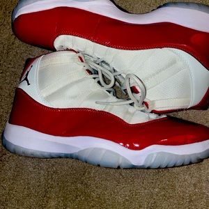 Jordan 11 Cherry